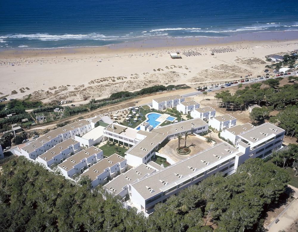 Hotel FERGUS Conil Park Conil De La Frontera Exterior foto